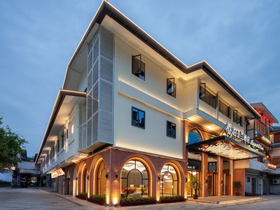 Magnotel Guilin Elephant Trunk Hill