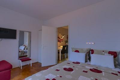 Vedro - 50 m From sea - 1- Red