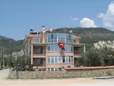 Koza Yali Apart Hotel