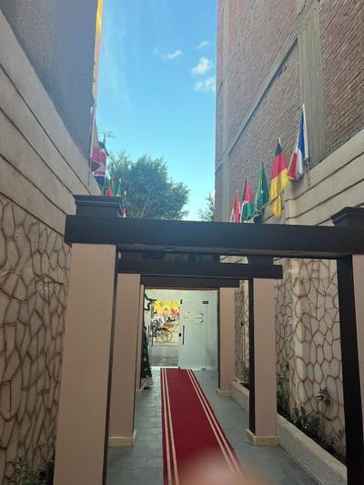 Elite Pyramids View Inn