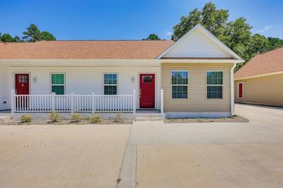 3 Mi to Brunswick Community College: Cozy Duplex!