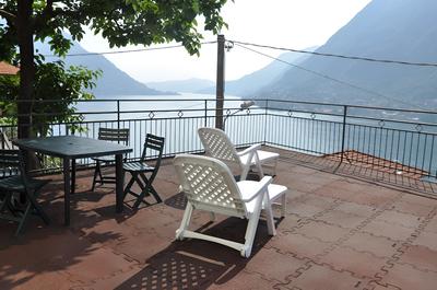 Comoholidays - Casa Mirella