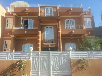 Luxor Star Apartments