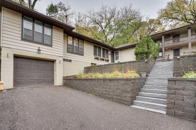 Pet-friendly St Paul Home: Fireplace & Office Area