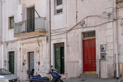 Maison Dupré Terrace Apartments