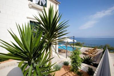 Apartments Villa Grlica - One Bedroom Apartment With Terrace and Sea View