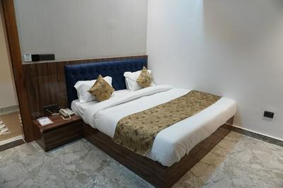 Sky Hotel & Resort