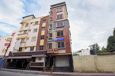 Fabhotel Tanish Stay Inn