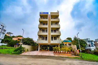 Fabhotel Mountain High Inn