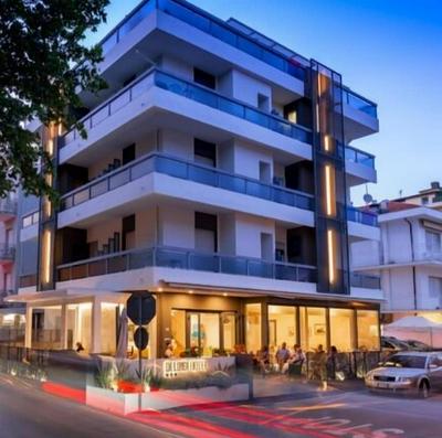 RICCIONE BEACH HOTEL-VERO' BOUTIQUE HTL