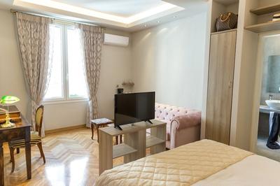 Hera Junior Suite - Athens Urban Getaway