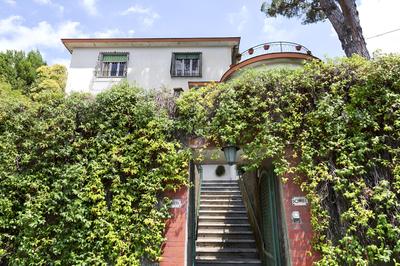 Villetta delle Rose con giardino a Rapallo