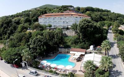 Golden Beach Agiocampos Hotel