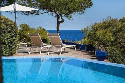 Mallorca front line property sea access