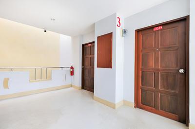 OYO 605 Lake View Phuket Place