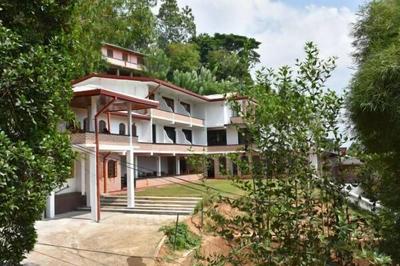 Mahaweli Regent Hotel