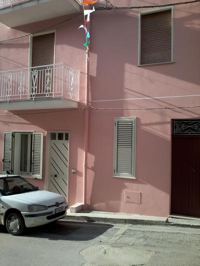 Adamo