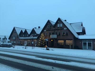 Zum Heiligen Feld