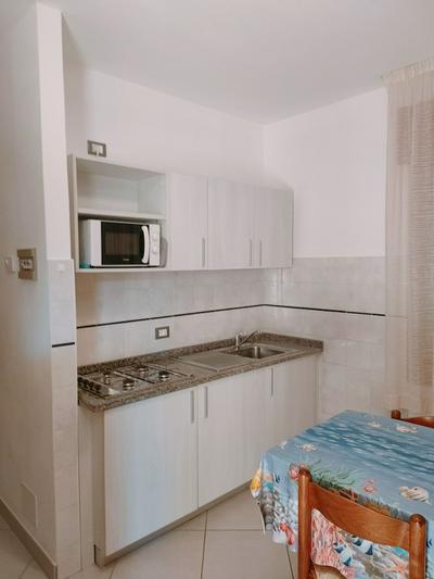 Refurbished one Bedroom Flat With Communal Garden