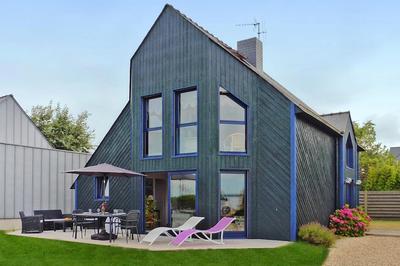 Holiday Home in Penestin Near La Mine D'or Beach
