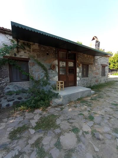 Thousand Ally Boutique