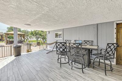 Game Room, Pool! Family Home 25 Mi to Disneyland