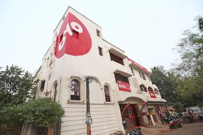 OYO 4108 near Kalinga Hospital