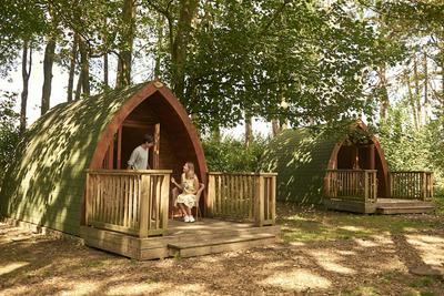 Cabines de camping Pinewood - Dans la réserve de Port Lympne, Photo 2