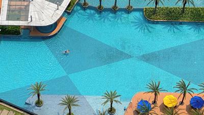 Modern Look Studio at Gold Coast Apartment