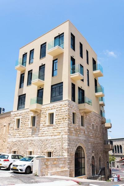 PORT CITY HAIFA -  Flea Market Luxury