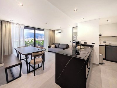 Laureles Selection Suites