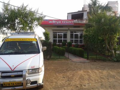 Hotel Aditya resort