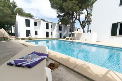 Apartamentos Cala Blanca