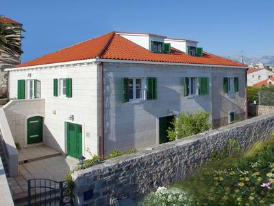 Villa in Selca With Pool Near Adriatic Sea