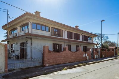 ANAELEHOUSEAPARTMENTS L.T.B.