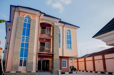 Prismar International Hotel
