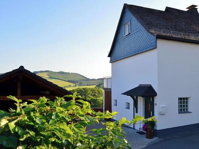 Ruhige Wohnung in Meschede im Sauerland mit Balkon