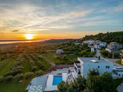 Villa Suton