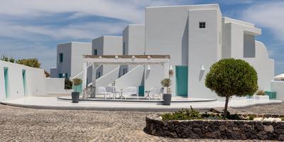Neptune Luxury Spa Suites