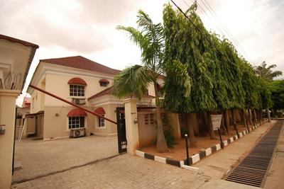 Grandville Hotel & Resort