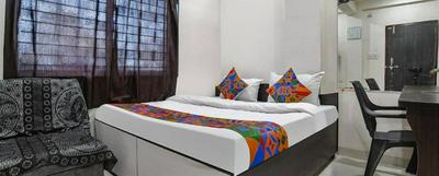 FabExpress Dream Palace