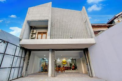 Hotel O Tegal near near Pacific Mall Tegal formerly Hugo Suites Family