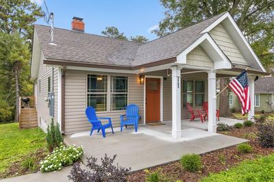 Trendy at Hoyt Two Homes