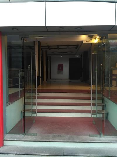 Goroomgo Samrat Charbagh Lucknow