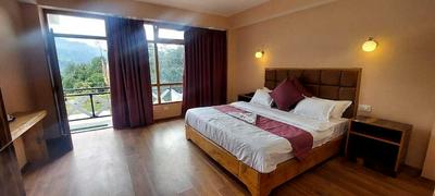 Whispering Pines Lachung