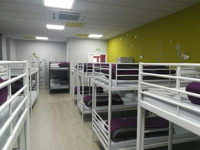 Albergue Augas Quentes - Hostel