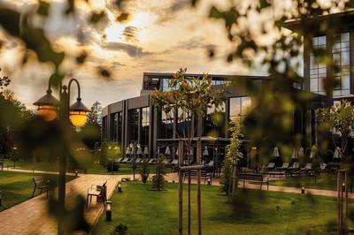 Kings Valley Medical & Spa Hotel