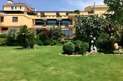 Hotel Ristorante Guardanapoli