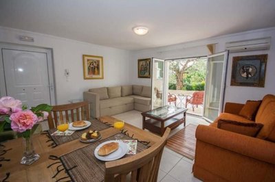 Gigi Star Tatiana Luxury Apartment