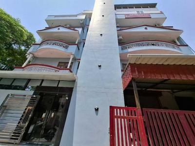 Hotel Baba Kinaram Kutir